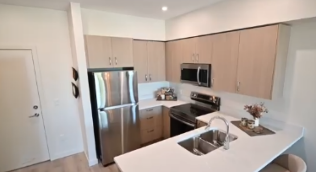 Braxton_Kitchen